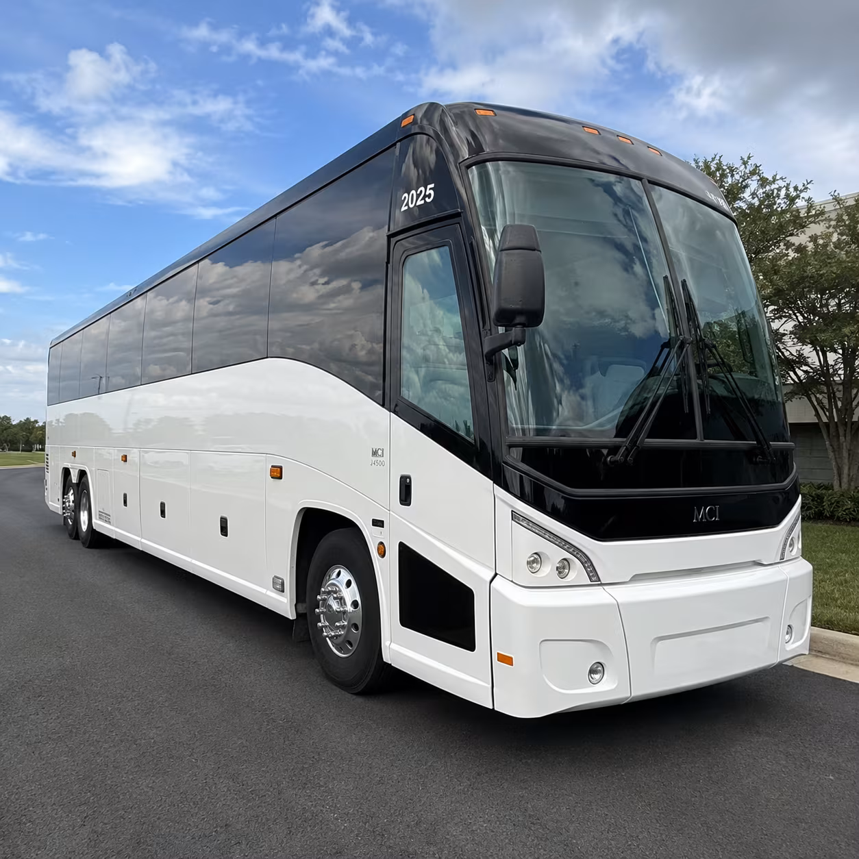 conference shuttles between boulder hotels and venues