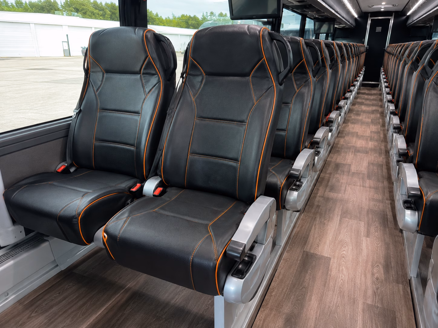 move your entire wedding party across boulder in one comfortable ride